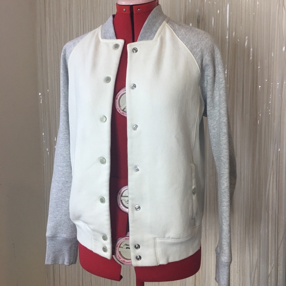 Under armor two tone baseball bomber jacket S